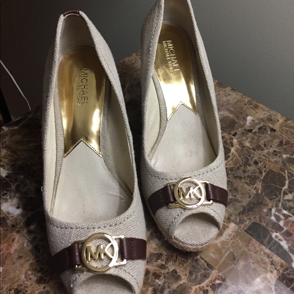 Ladies Michael Kors Shoes - Picture 1 of 4